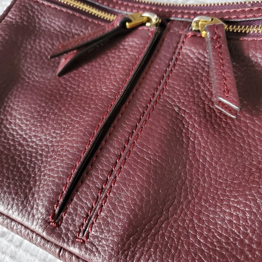 🍒 FOSSIL crossbody - Picture 4 of 16